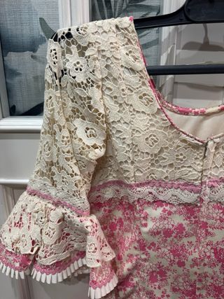 Traje de flamenca infantil rosa y blanco 8 años