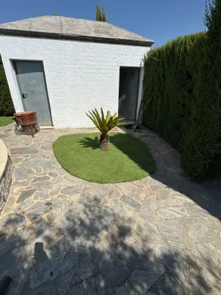 Césped artificial decorativo