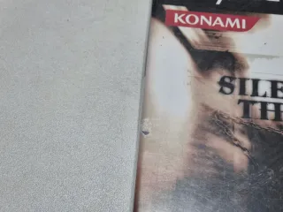 Silent Hill 4 The Room PS2 Konami