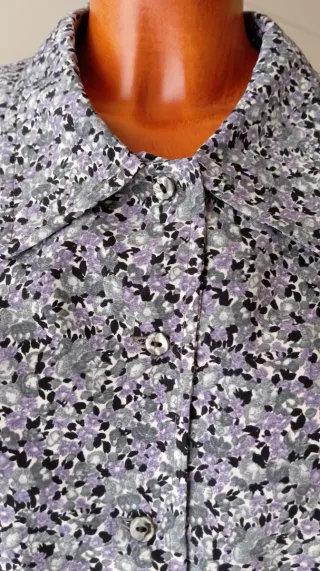 Blusa vintage estampada. Nueva.