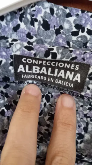 Blusa vintage estampada. Nueva.