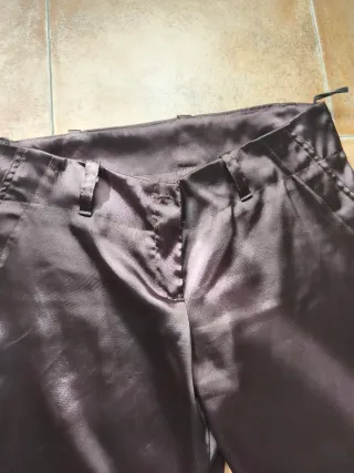 Pantalón satén marrón chocolate