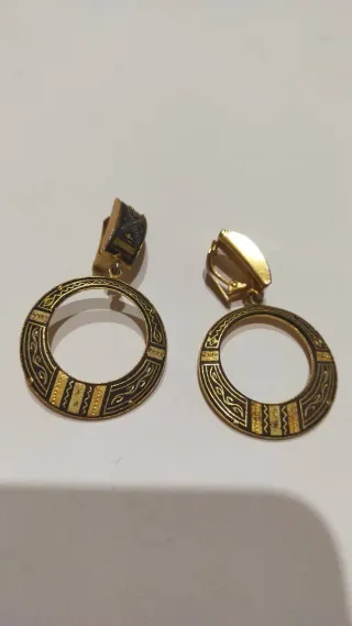 Pendientes estilo Damasquino