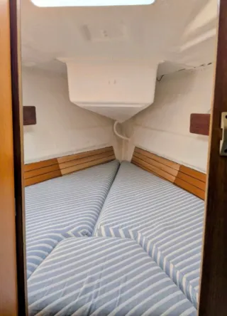 Velero Beneteau First 29