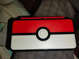 Nintendo 2DS XL Edición Pokémon