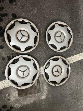 Tapacubos Mercedes Originales 15”