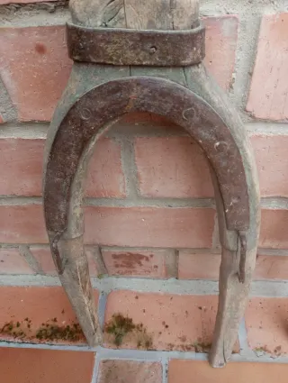 Yugos antiguos de madera el precio es de una pieza