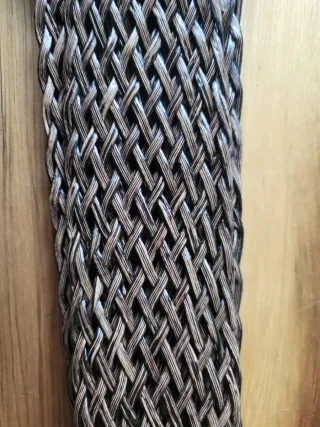 Cinturón trenzado marrón