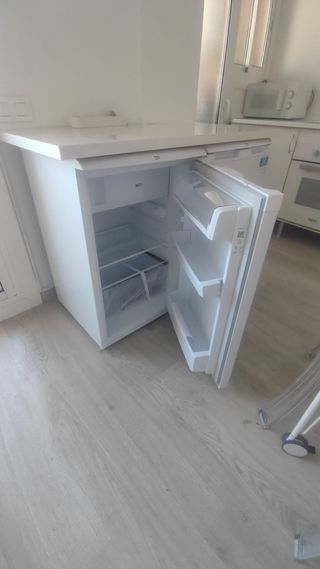 Nevera Beko TSE1284N Nueva
