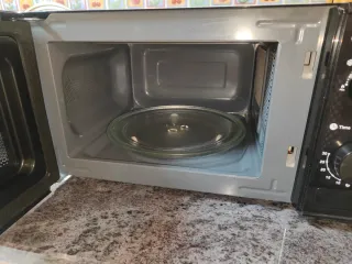 Microondas Qilive Q6431 con grill