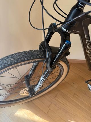 Bicicleta de montaña Talla L