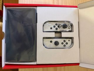 Nintendo Switch OLED Bianco + Giochi