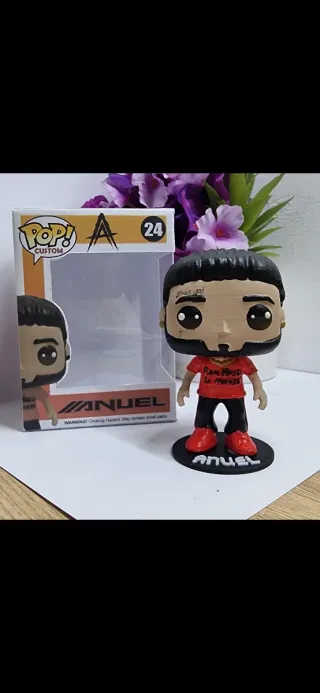 Figura Anuel AA