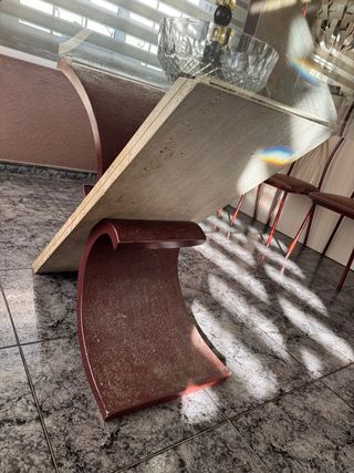 Mesa de diseño cristal 2x1m con pies de marmol