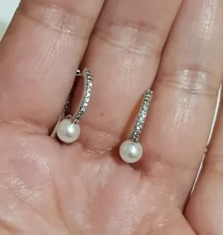 Pendientes aro Pandora perla y circonitas