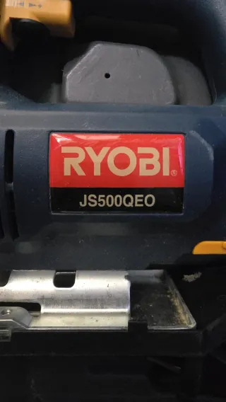 ¡URGE VENTA! Sierra de calar Ryobi JS500QEO