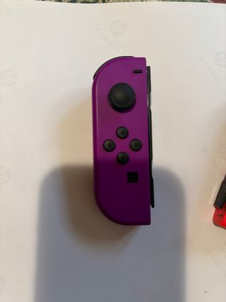 Joy-Con Originales Nintendo Switch Morado y Rojo
