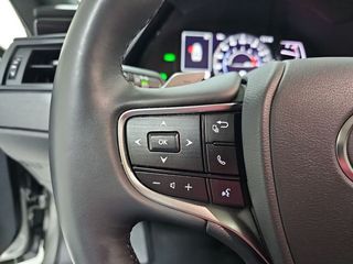 Lexus ES 2.5 300h Premium