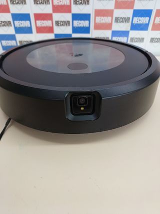 Robot Aspirador iRobot Roomba j7 Conectado
