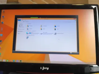 Ordenador dual core 2gb DDR3 gt210 SSD 120