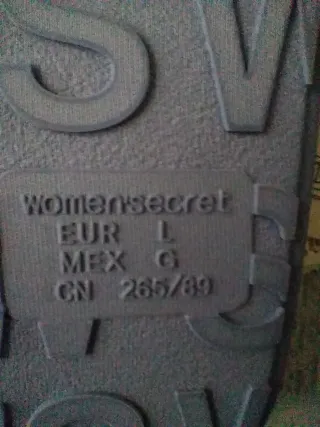 Zapatillas Peanuts Mujer Talla L (40/41)  Nuevas