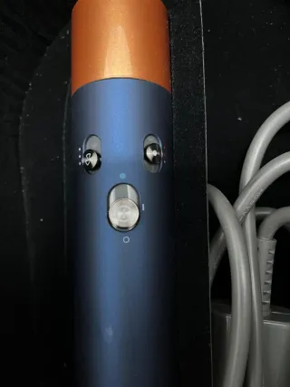 Dyson Airwrap Azul y Naranja