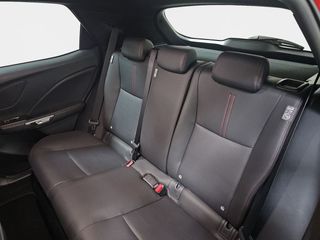 Lexus LBX 1.5 136cv HEV Emotion+