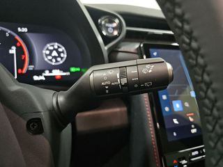 Lexus LBX 1.5 136cv HEV Emotion+