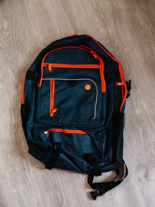 Lote 12 Mochilas Escolares y Casual