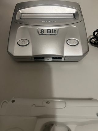 Console 8 Bit Retro Argento con accessori