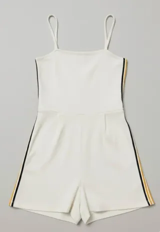 Mono tirantes Bershka blanco.