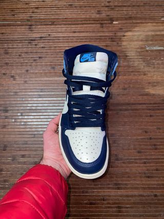 Jordan 1 Retro High ‘Obsidian’
