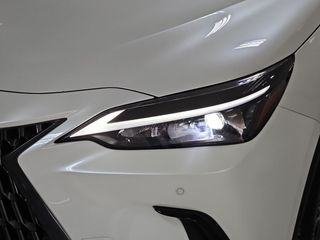 Lexus NX 450h+ Premium+ 4WD