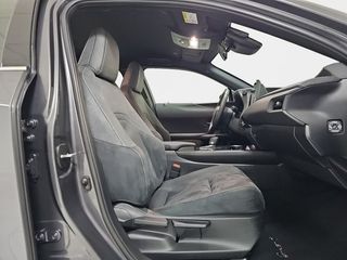 Lexus UX 2.0 300h UX