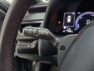 Lexus UX 2.0 300h UX