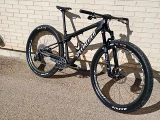 Specialized Epic World Cup Expert 2024. Talla M