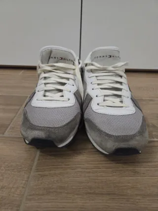 Scarpe Tommy Hilfiger grigie e bianche n.43