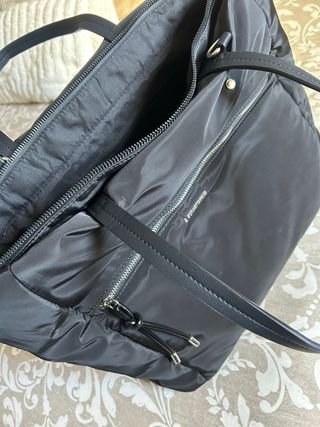Bolso negro Stradivarius