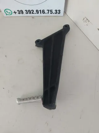 Pedana Posteriore SX Aprilia Tuono 03-05