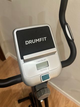 Bicicleta estática plegable con respaldo. Cecotec