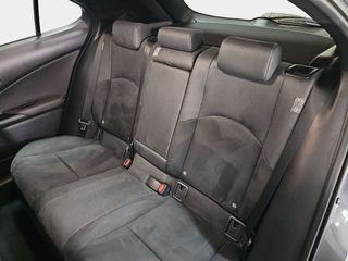 Lexus UX 2.0 250h Business