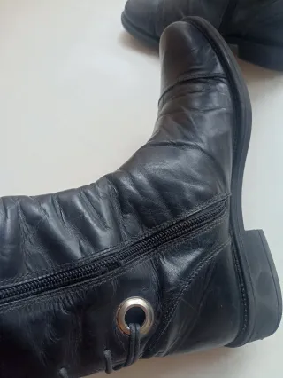 Botas altas de piel negras talla 37