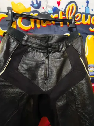 Calças em couro Furygan