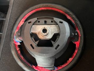 Volante Nissan NV200 2012