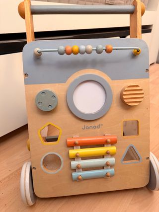 Caminador de madera Janod