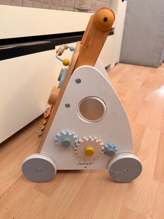 Caminador de madera Janod