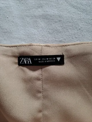 Top Zara drapeado beige