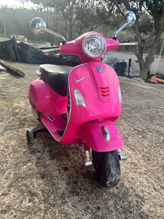Vespa Rosa Infantil Luces y usb