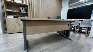 Mesa de despacho madera y metal