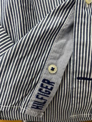 Camisa Tommy Hilfiger Rayas Azul y Blanco